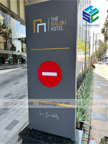 TOTEM CHỈ DẪN KHÁCH SẠN